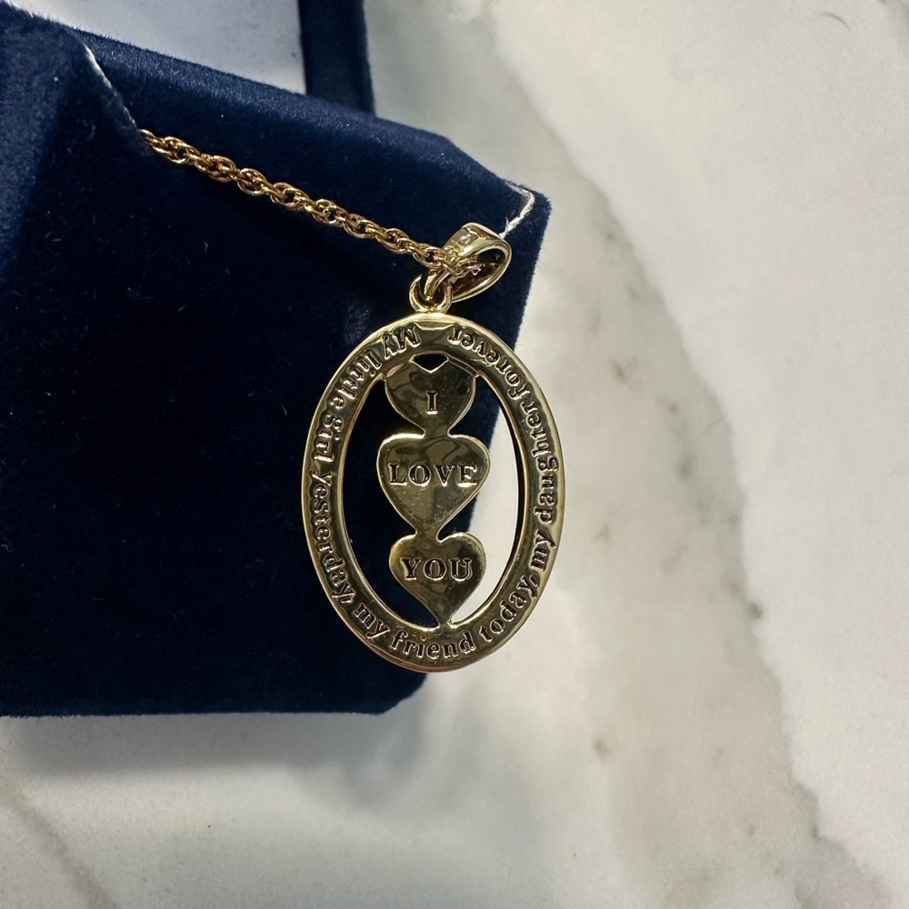 Danbury Mint Necklace- new - Picture 3 of 5